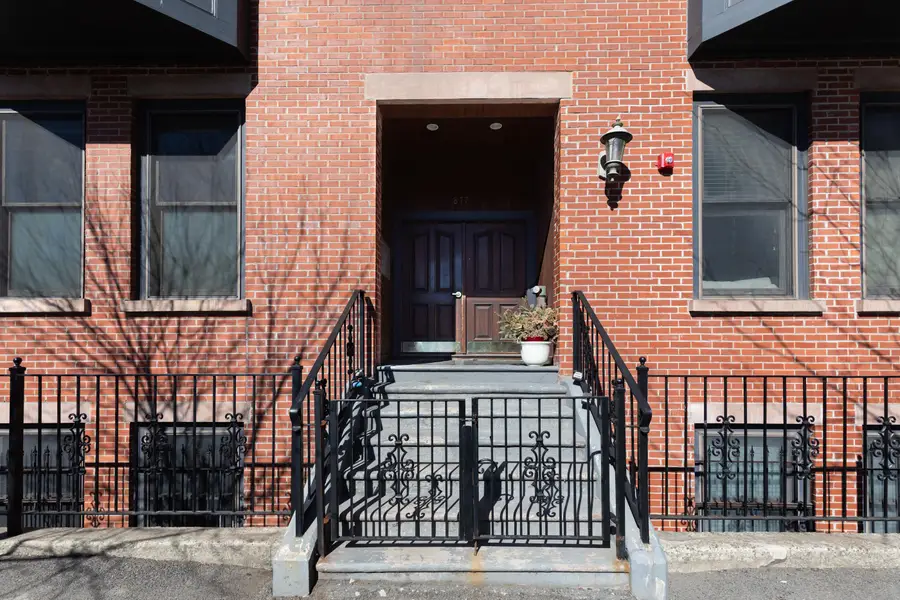 877 Harrison Avenue, Boston, MA 02118 - Image #3
