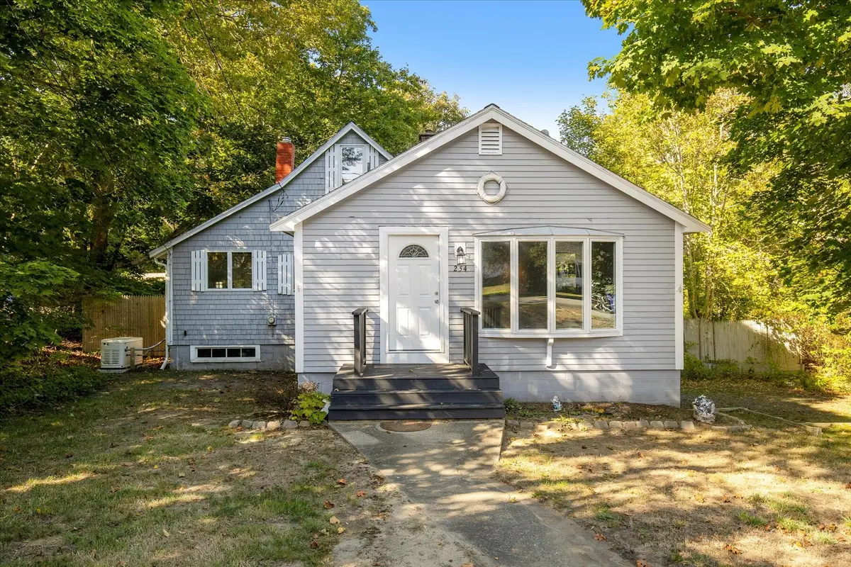 254 Barlows Landing Road, Pocasset, MA 02559 - #1