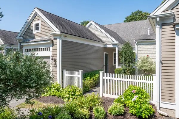 12 Turnberry Road, Bourne, MA 02532