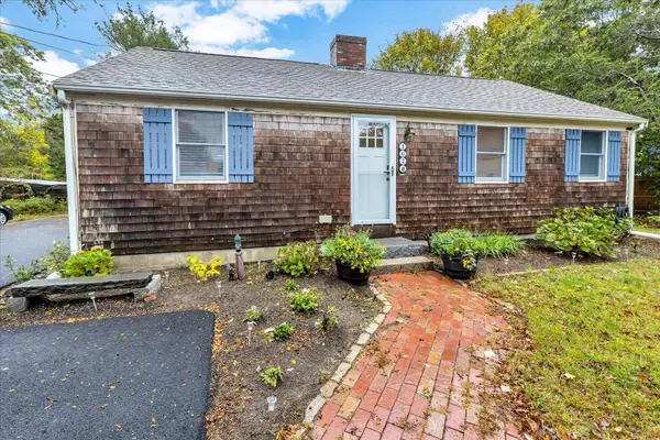 1028 Old Falmouth Road, Marstons Mills, MA 02648