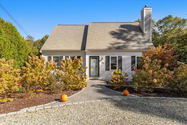 40 Waterfield Road, Osterville, MA 02655