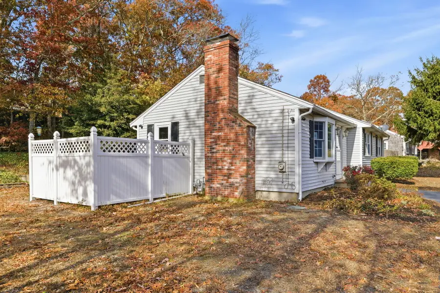 544 Cotuit Road, Mashpee, MA 02649 - #2