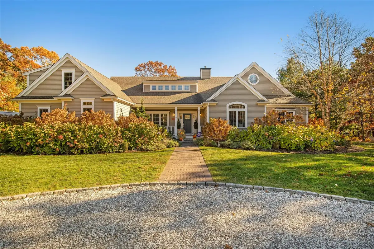 35 Spinnaker Drive, Mashpee, MA 02649 - Image #1