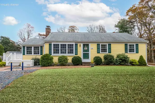 32 Schooner Street, West Yarmouth, MA 02673