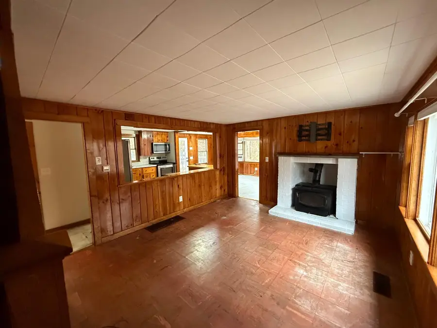 86 Lowell Road, Mashpee, MA 02649 - Image #3