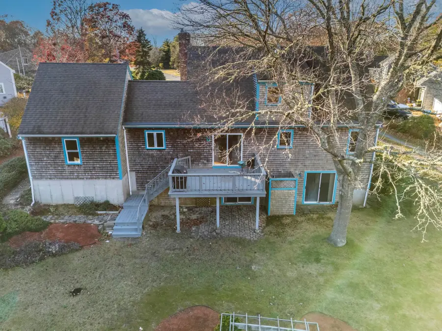 23 Meadowood Lane, Teaticket, MA 02536 - Image #2