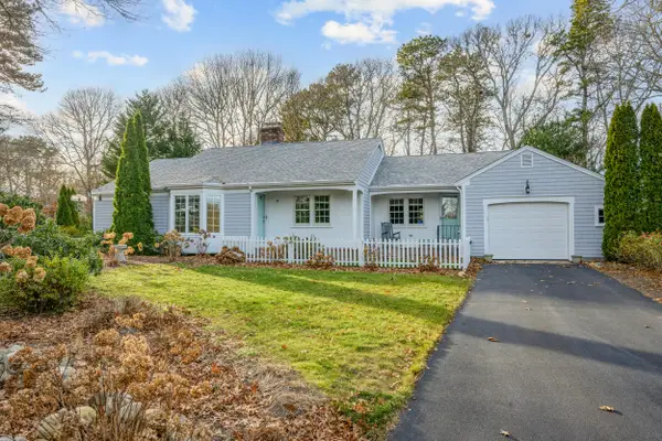 37 Wianno Road, Yarmouth Port, MA 02675