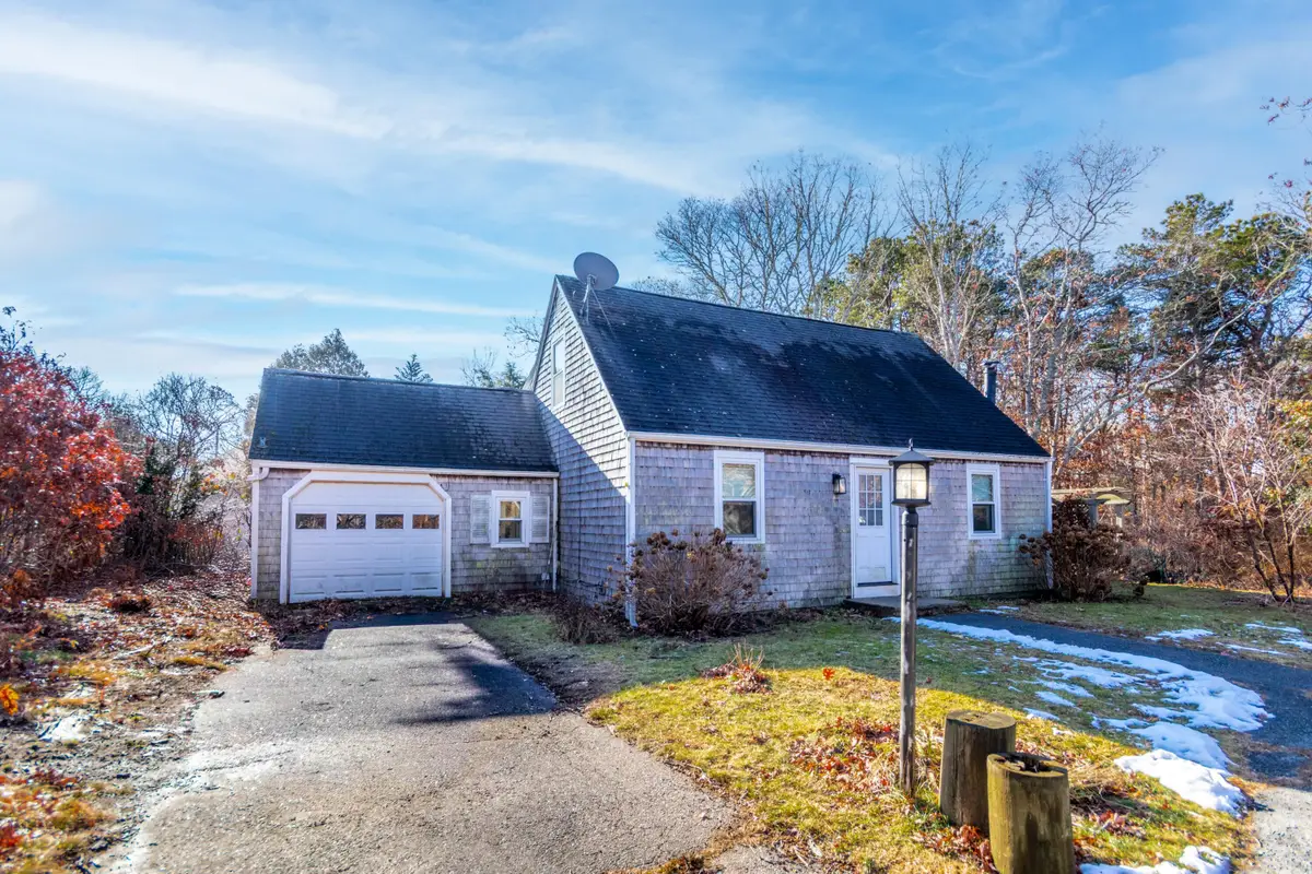 114 Doran Drive, East Falmouth, MA 02536 - Image #1