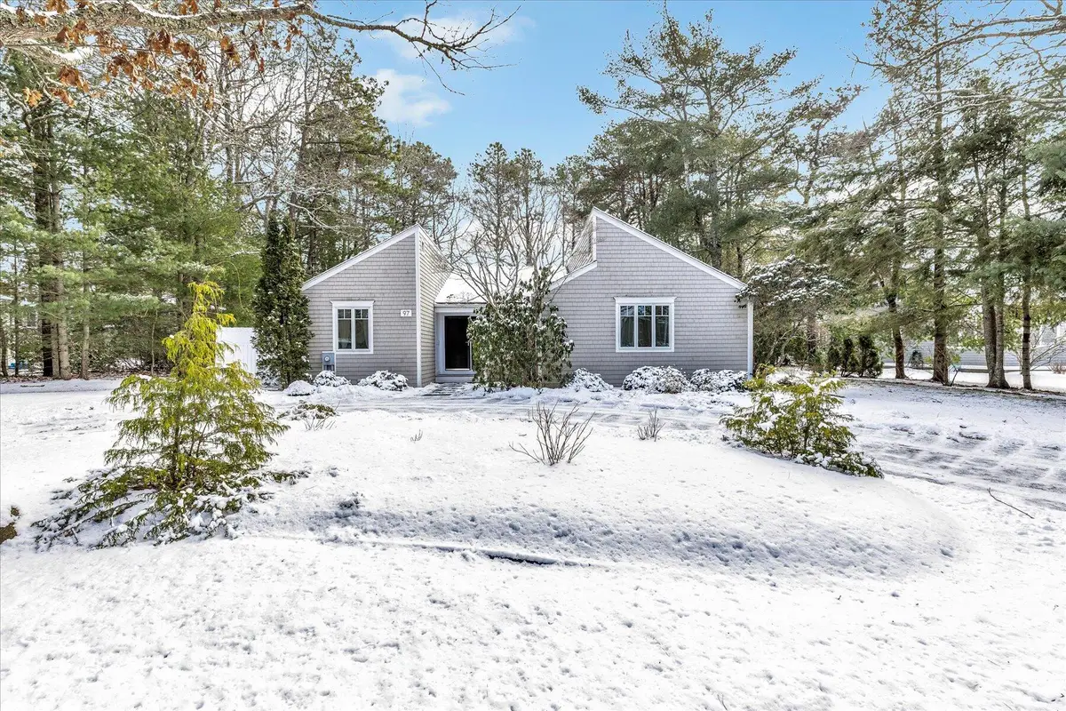 97 Walton Heath Way, Mashpee, MA 02649 - Image #1