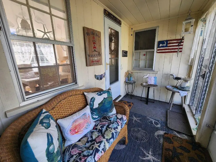 148 Berry Avenue, West Yarmouth, MA 02673 - Image #3