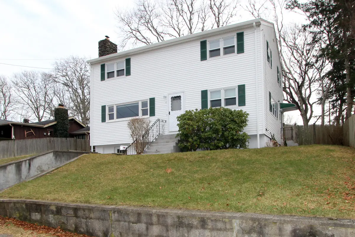 4 Van Bummel Road, Buzzards Bay, MA 02532 - Image #1