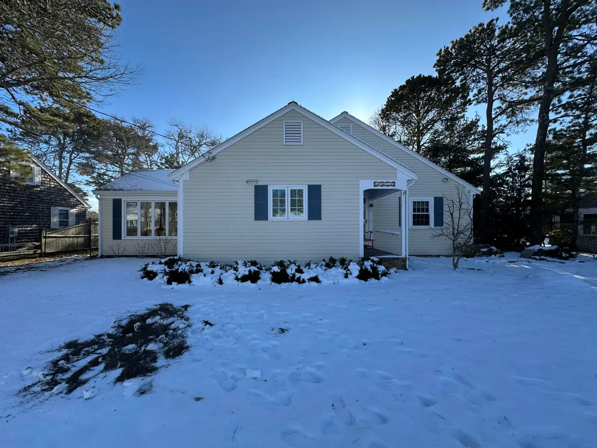 33 Kelleys Pond Road, West Dennis, MA 02670 - Image #1