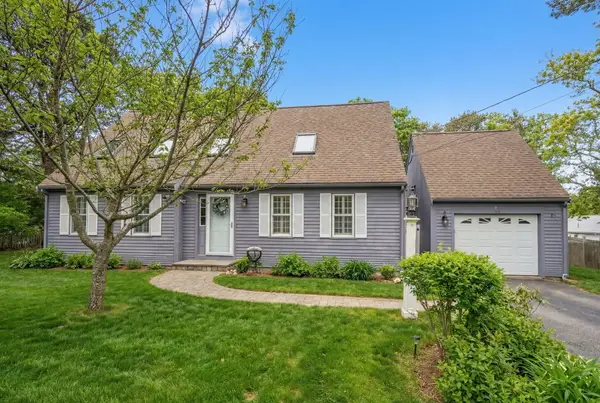 118 Hokum Rock Road, Dennis, MA 02638