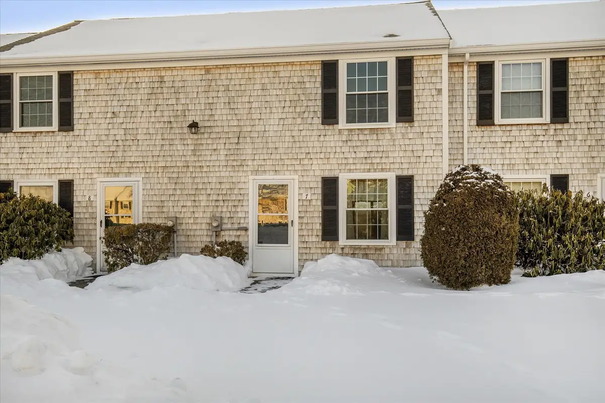 135 W Main Street, Hyannis, MA 02601 - #1