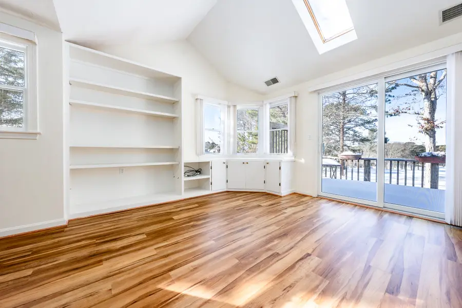 8 Oak Glen, Yarmouth Port, MA 02675 - #3