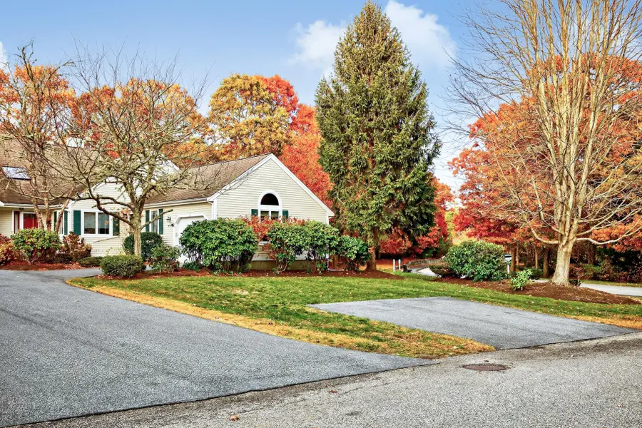 1 Par 3 Court, Mashpee, MA 02649 - #2