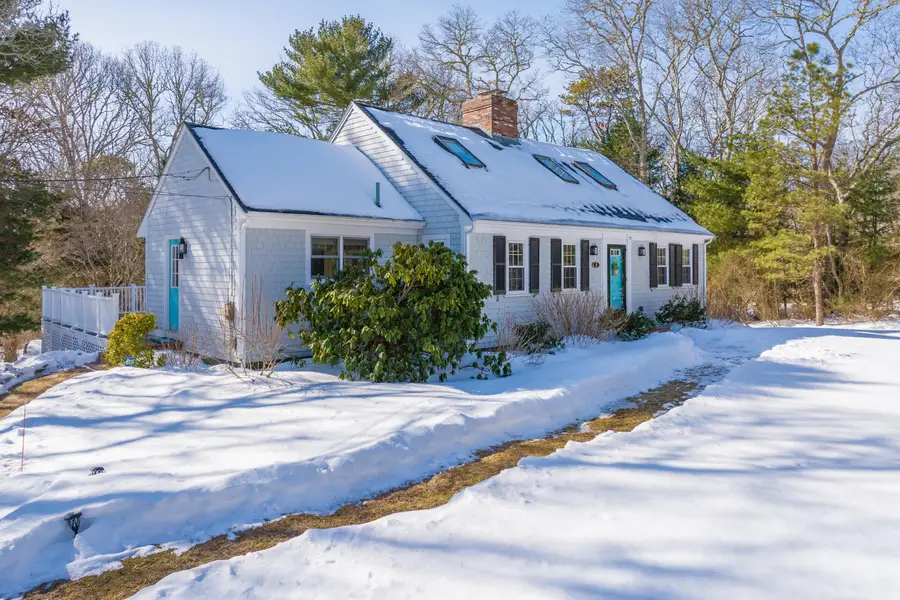 1 Fox Lane, Falmouth, MA 02540 - #2