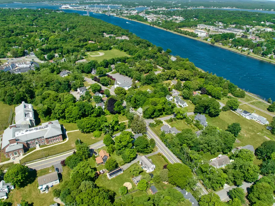 60 Sandwich Road, Buzzards Bay, MA 02532 - #3