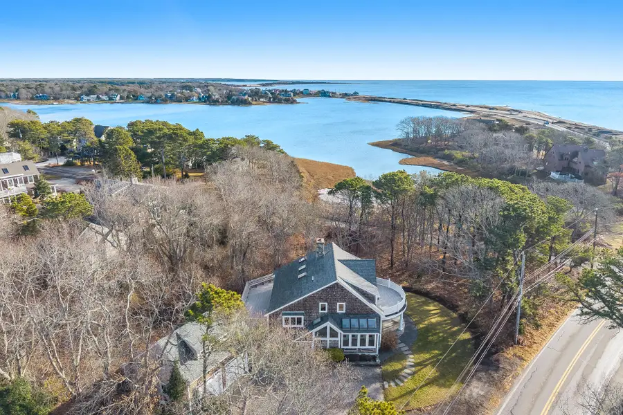 528 Menauhant Road, East Falmouth, MA 02536 - #2