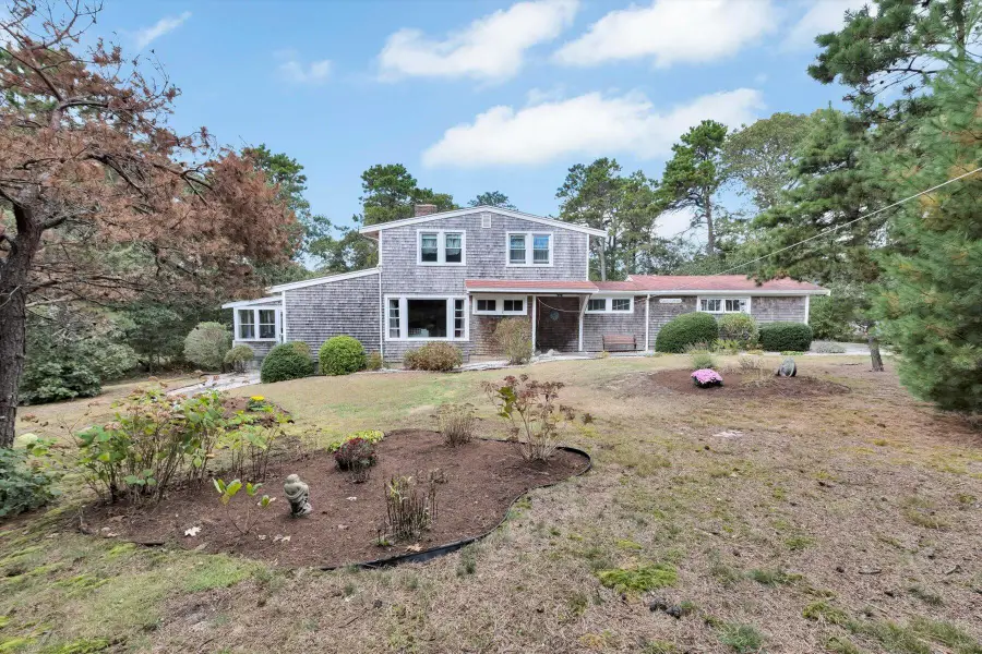 4 Lake Street, Harwich, MA 02645 - #2