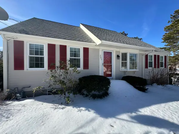 203 Great Western Road, South Yarmouth, MA 02664