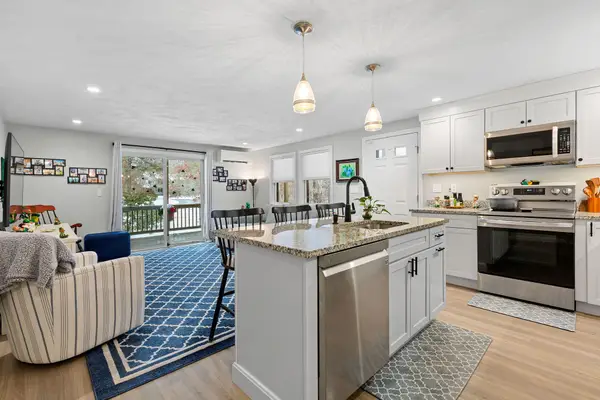 35 Ashumet Road, Mashpee, MA 02649