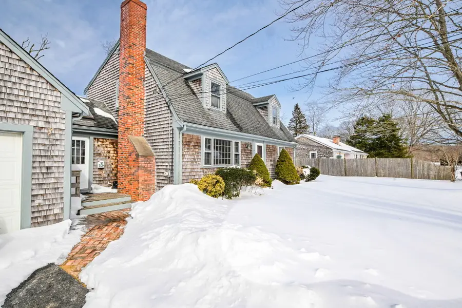 22 Winsome Road, South Yarmouth, MA 02664 - #3