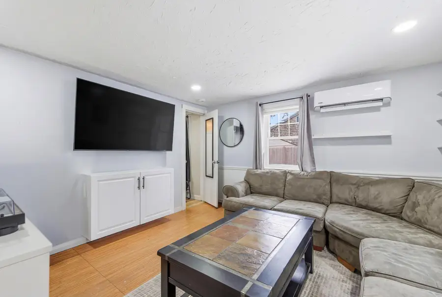 9-11 Thatcher Road, South Yarmouth, MA 02664 - #3