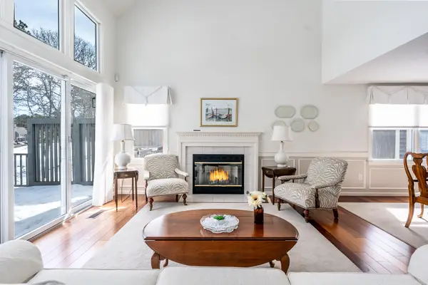 29 Pine Grove Village, Yarmouth Port, MA 02675