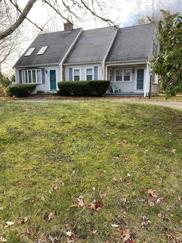 101 Cottonwood Lane, Centerville, MA 02632
