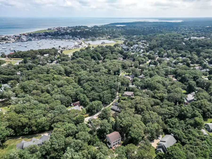 7 Highland Avenue, Vineyard Haven, MA 02568 - #2
