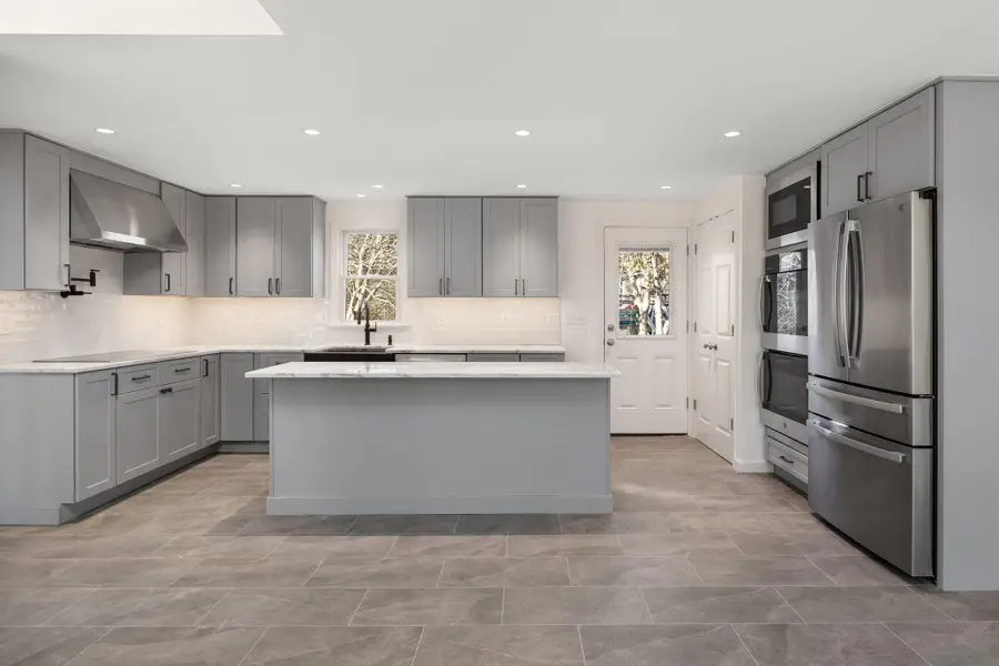 1 Shore Drive, Harwich, MA 02645 - #3