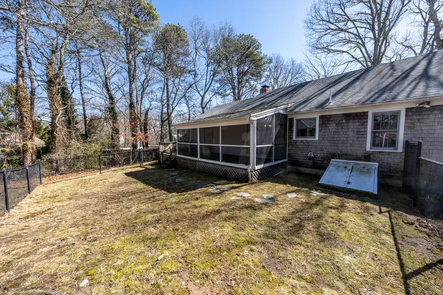 6 Clinton Drive, Yarmouth Port, MA 02675 - #3