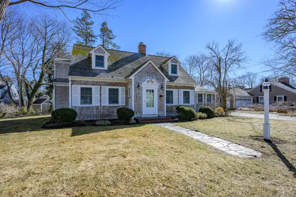 122 Park Avenue, Centerville, MA 02632