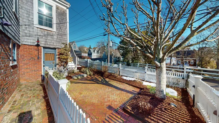 12 Franklin Street, Provincetown, MA 02657 - #2
