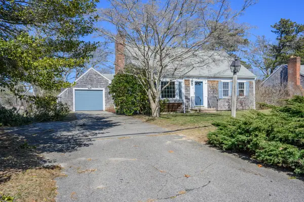 20 Harold Street, Harwich Port, MA 02646