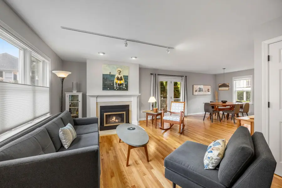 50A Harry Kemp Way, Provincetown, MA 02657 - #3