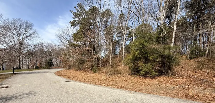 1 Luigi Avenue, Sagamore Beach, MA 02562 - #3