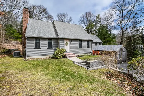 42 Pond View Drive, East Sandwich, MA 02537