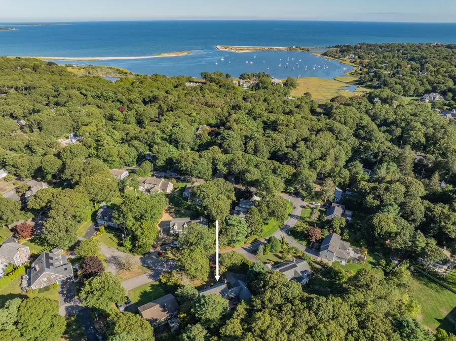 77 Robbins Street, Osterville, MA 02655 - #2