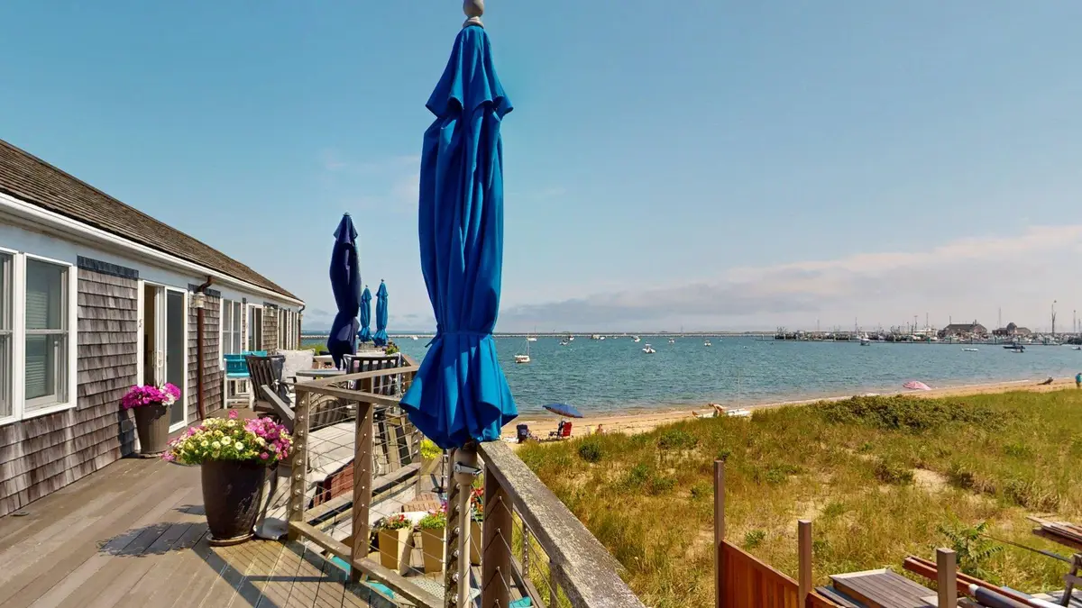 421 Commercial Street, Provincetown, MA 02657 - #1
