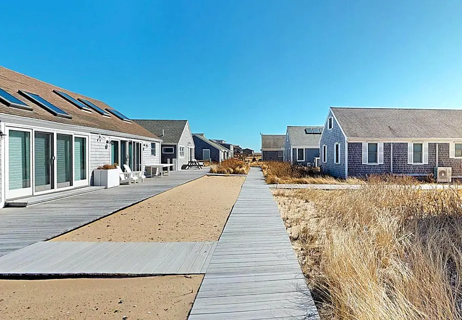 596 Shore Road, North Truro, MA 02652 - #3