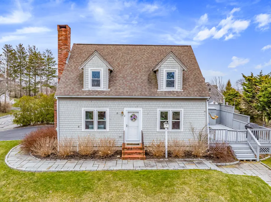 1 Burg Avenue, Sandwich, MA 02563 - #2
