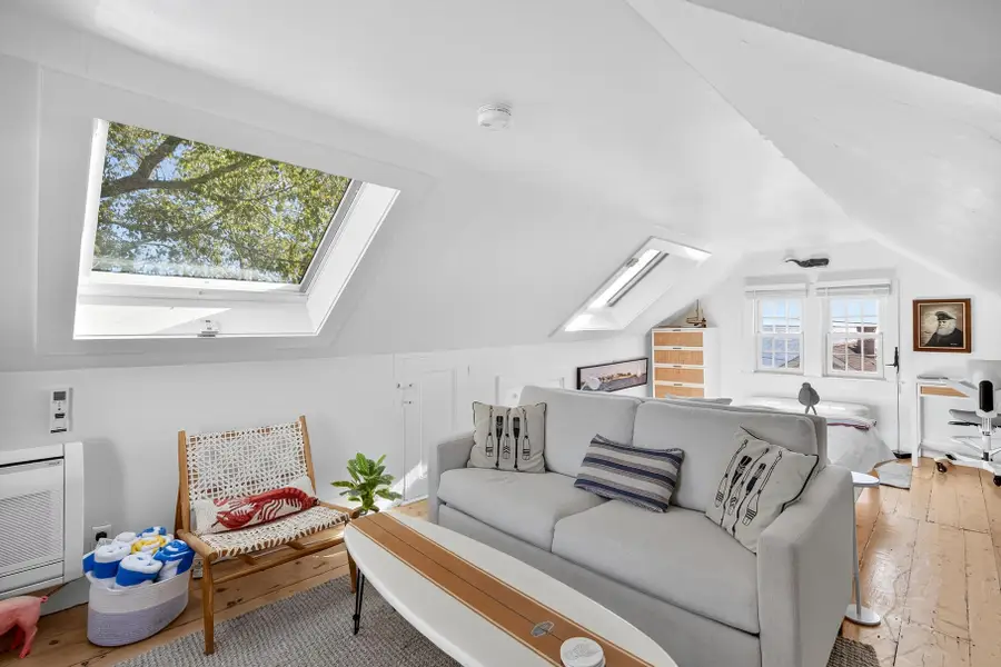 452 Commercial Street, Provincetown, MA 02657 - #2