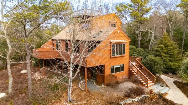 99 Rockledge Drive, North Falmouth, MA 02556