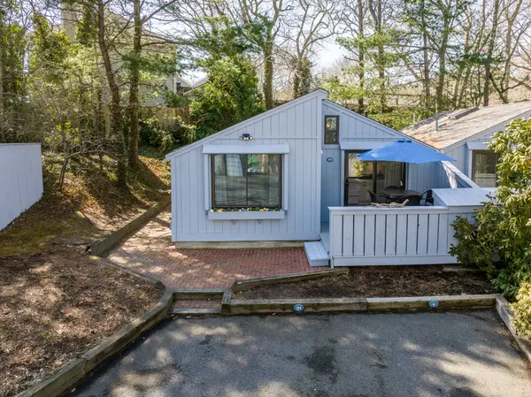 251 Shore Drive, Mashpee, MA 02649