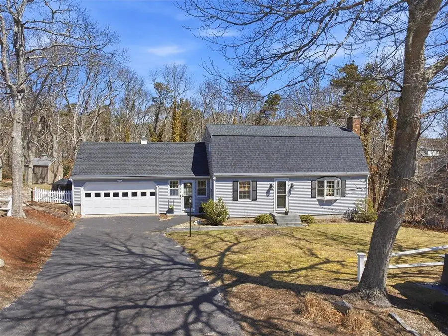 8 Canapitsit Drive, Teaticket, MA 02536 - #2