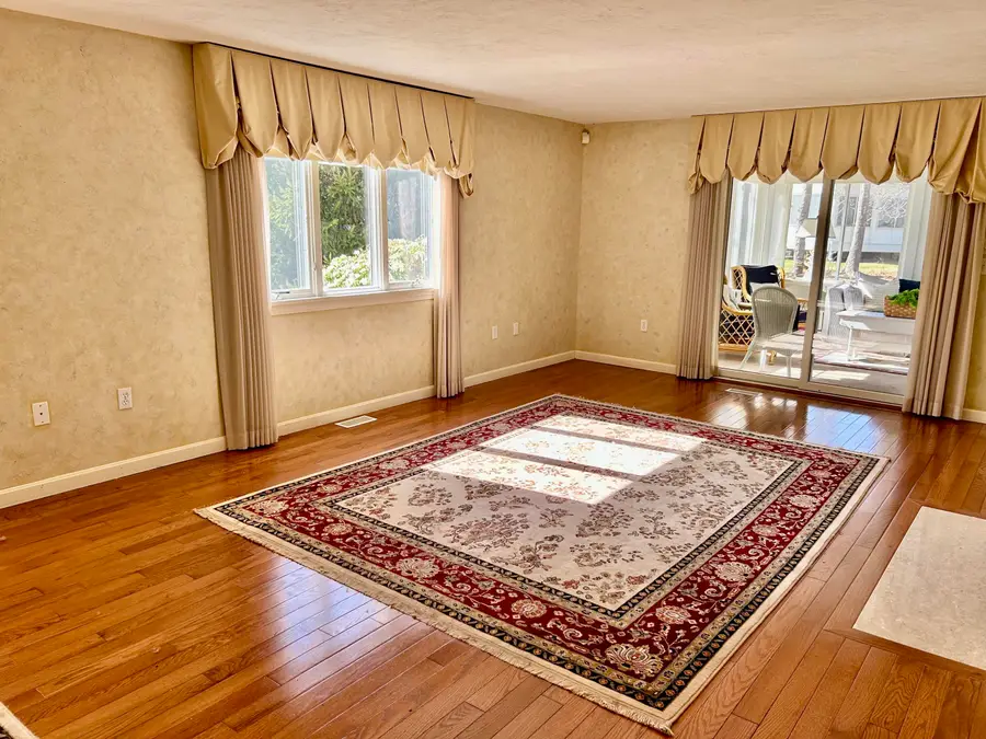 28 Windward Street, Mashpee, MA 02649 - #3