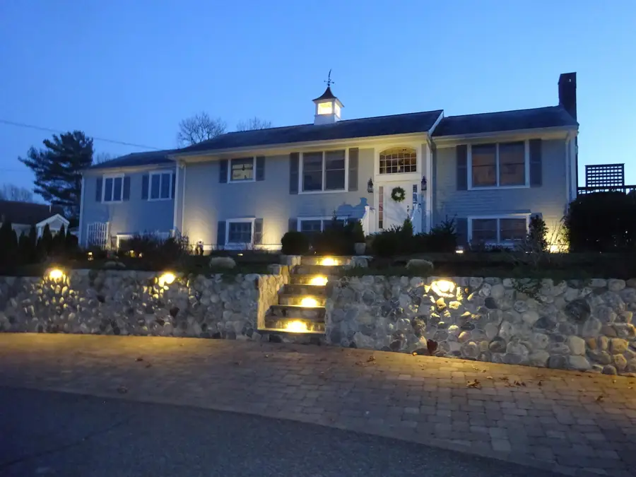 9 Fabyan Way, Buzzards Bay, MA 02532 - #2