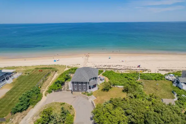 67 Phillips Road, Sagamore Beach, MA 02562